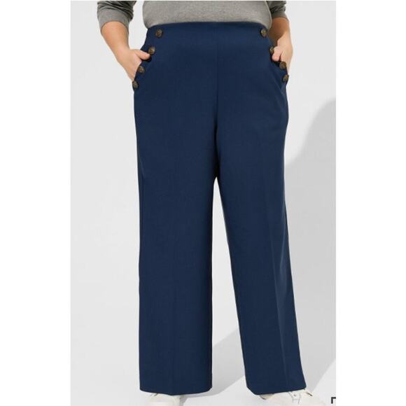 torrid Pants - NWT Torrid Wide Leg Sharkskin HR Retro Chic Nautical Pant  SZ 24